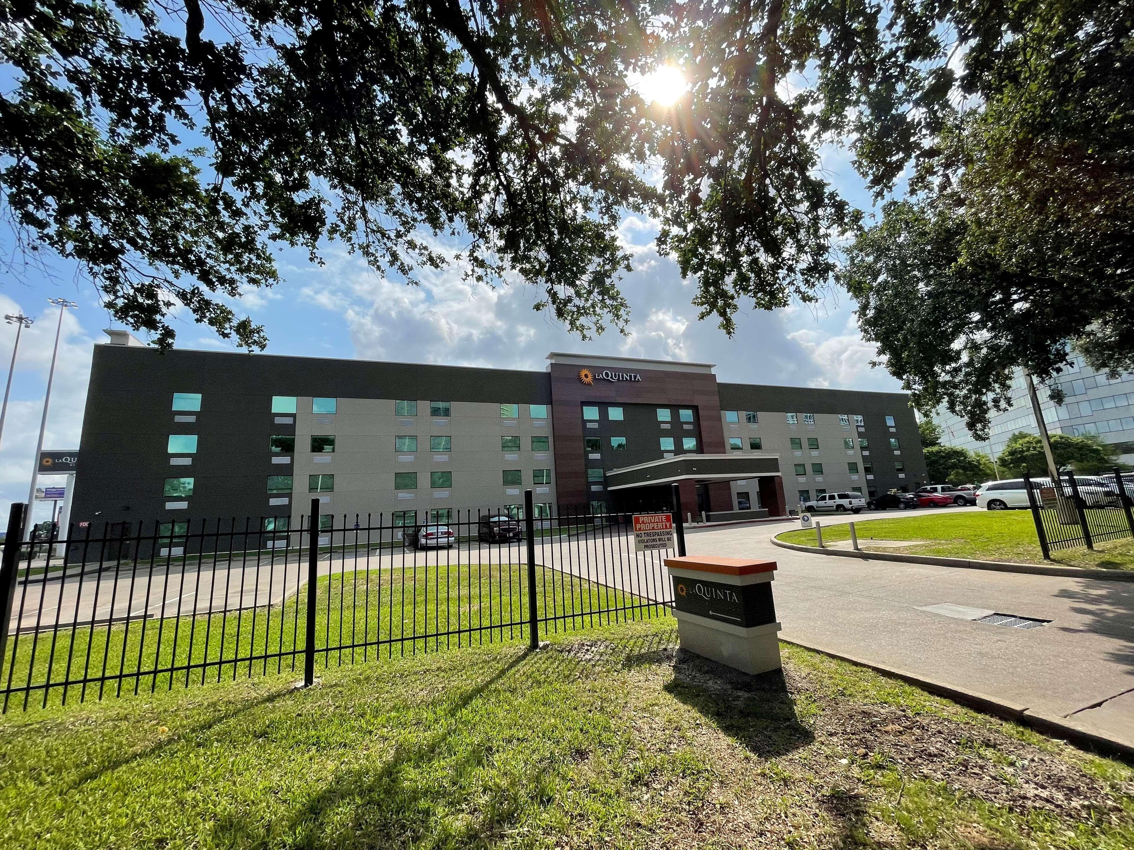 La Quinta By Wyndham Houston Southwest Otel Dış mekan fotoğraf
